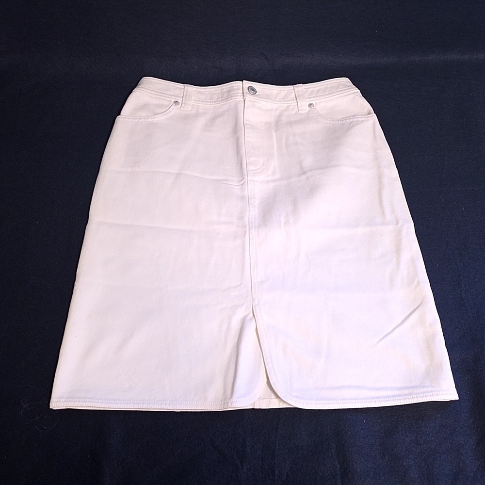 Lands End Denim Skirt Womens 6 White Cotton Straight Front Slit Casual Classic